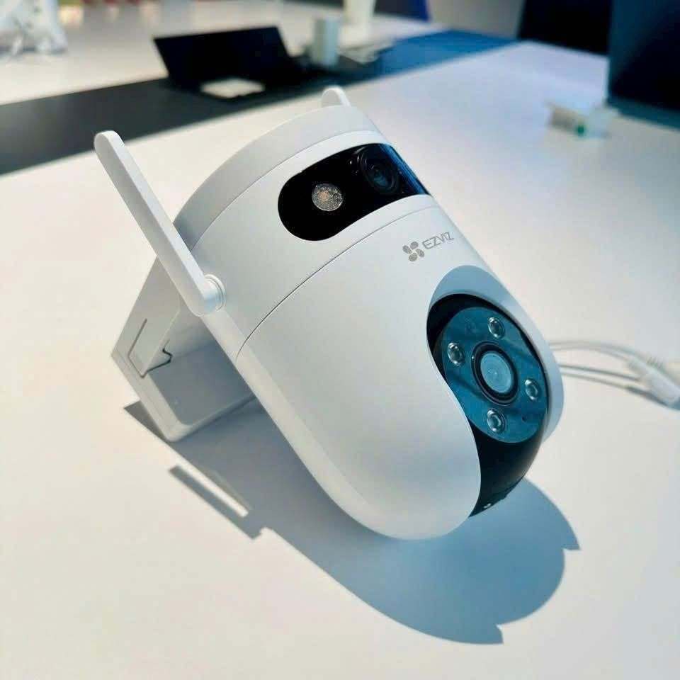 Camera 4G/Wifi EZVIZ H9C 4G 10MP (5MP + 5MP) Ngoài Trời, Có Màu, Đàm Thoại, Xoay 360 Độ, AI 7