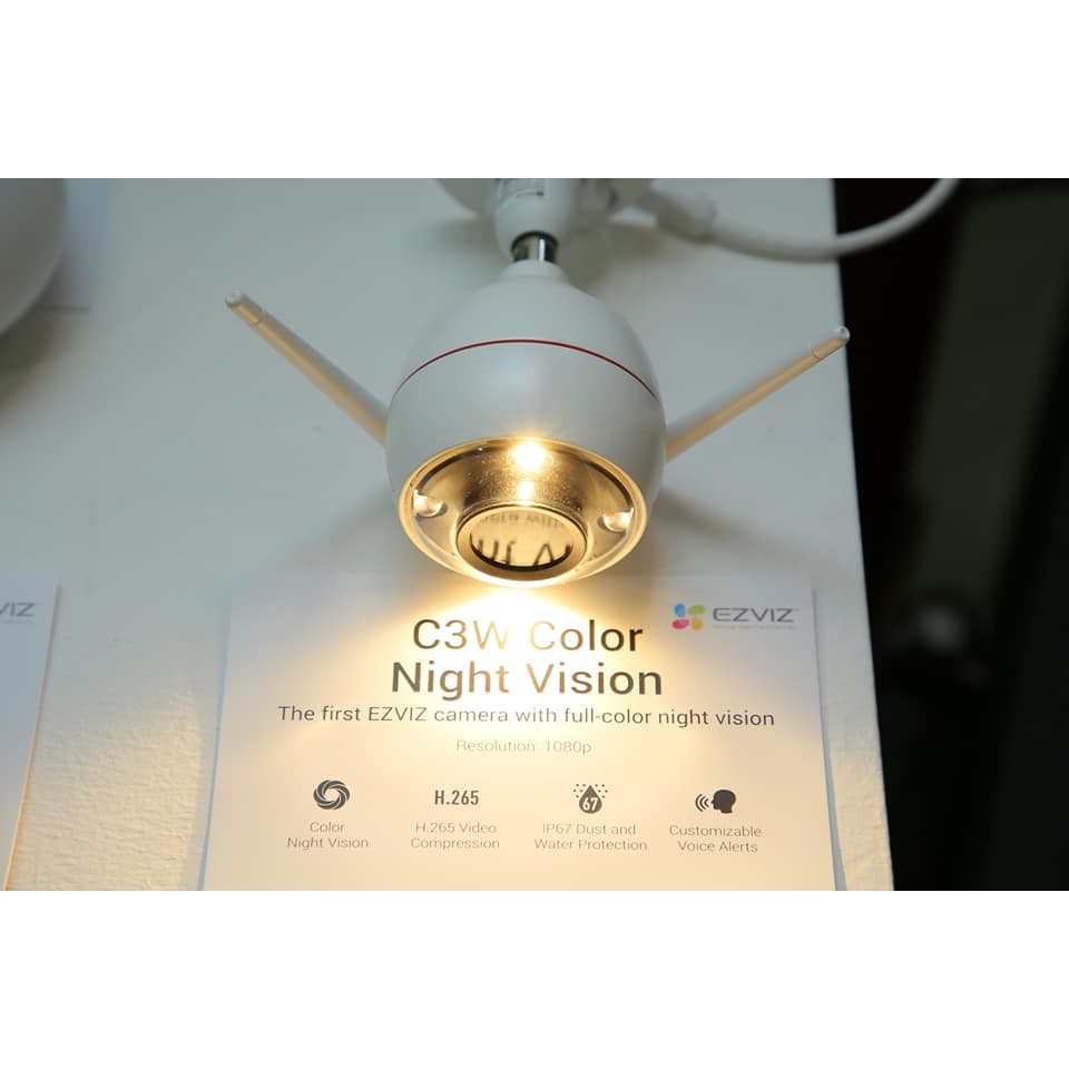Camera WIFI Ngoài trời EZVIZ C3W PRO 4MP IP67, Màu Ban Đêm, Âm Thanh 2 Chiều, Đèn và Còi Báo Động, AI 9